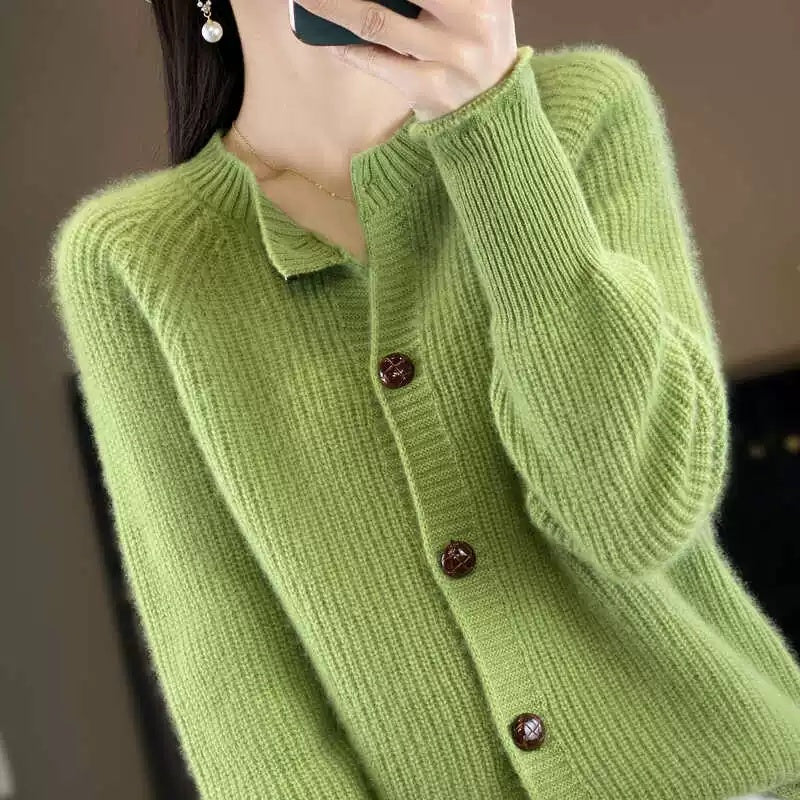 Womens Thickened Long-sleeve Knitted Cashmere Cardigan with a Crew Neck