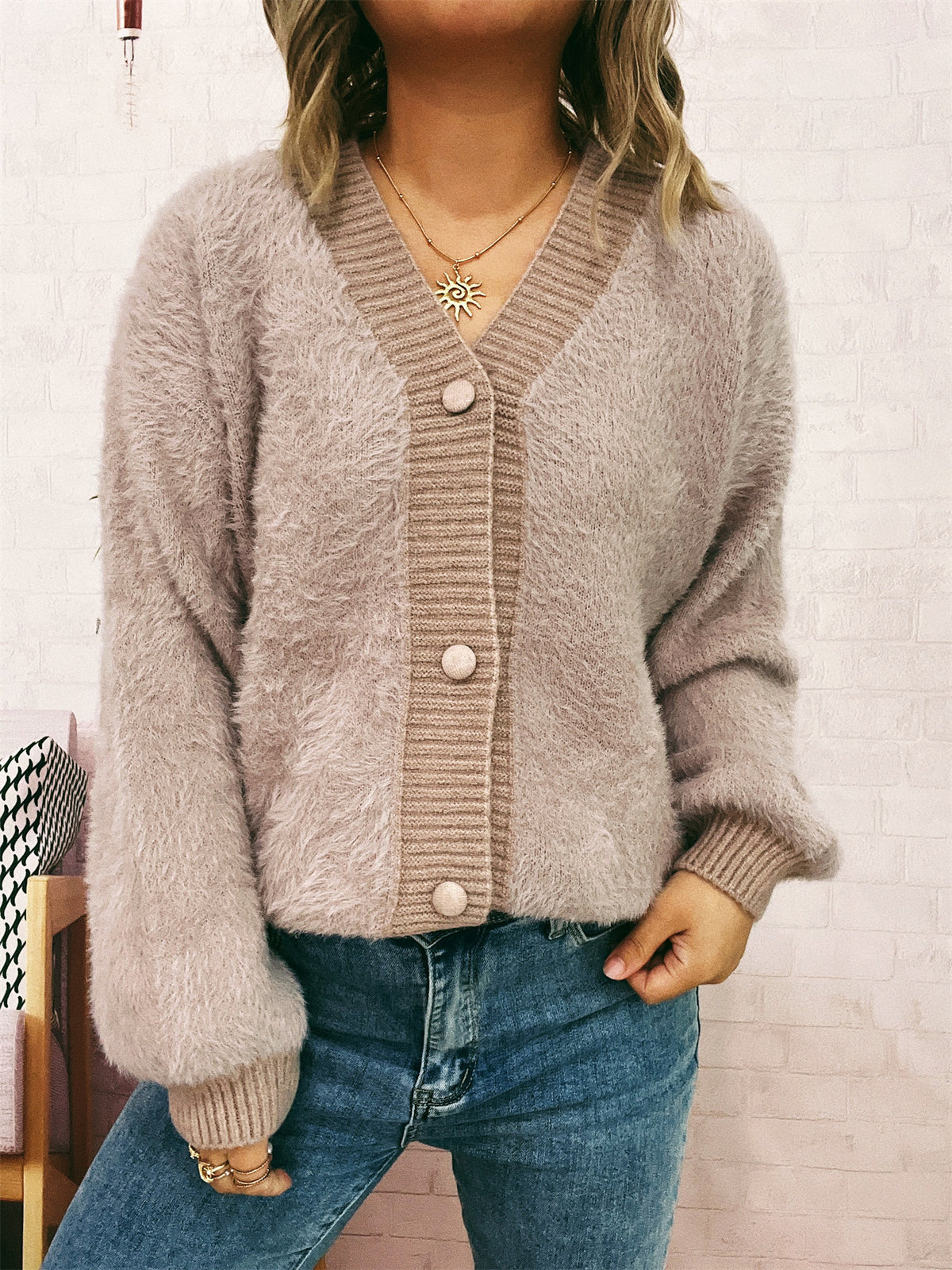 Leisure Commute V-neck Solid Color Coat Sweater