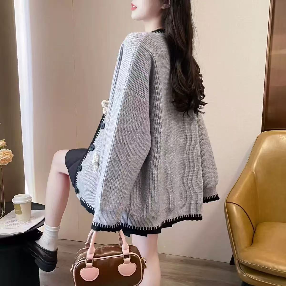 Spring and Autumn Outer Wear Coat Idle Style Design Knitted Top