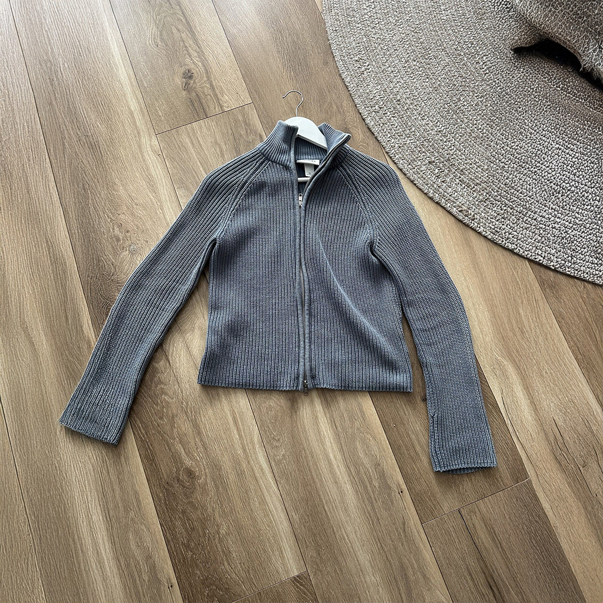 Textured Knit Streetwear Sweater with a Unique Zipper Detail