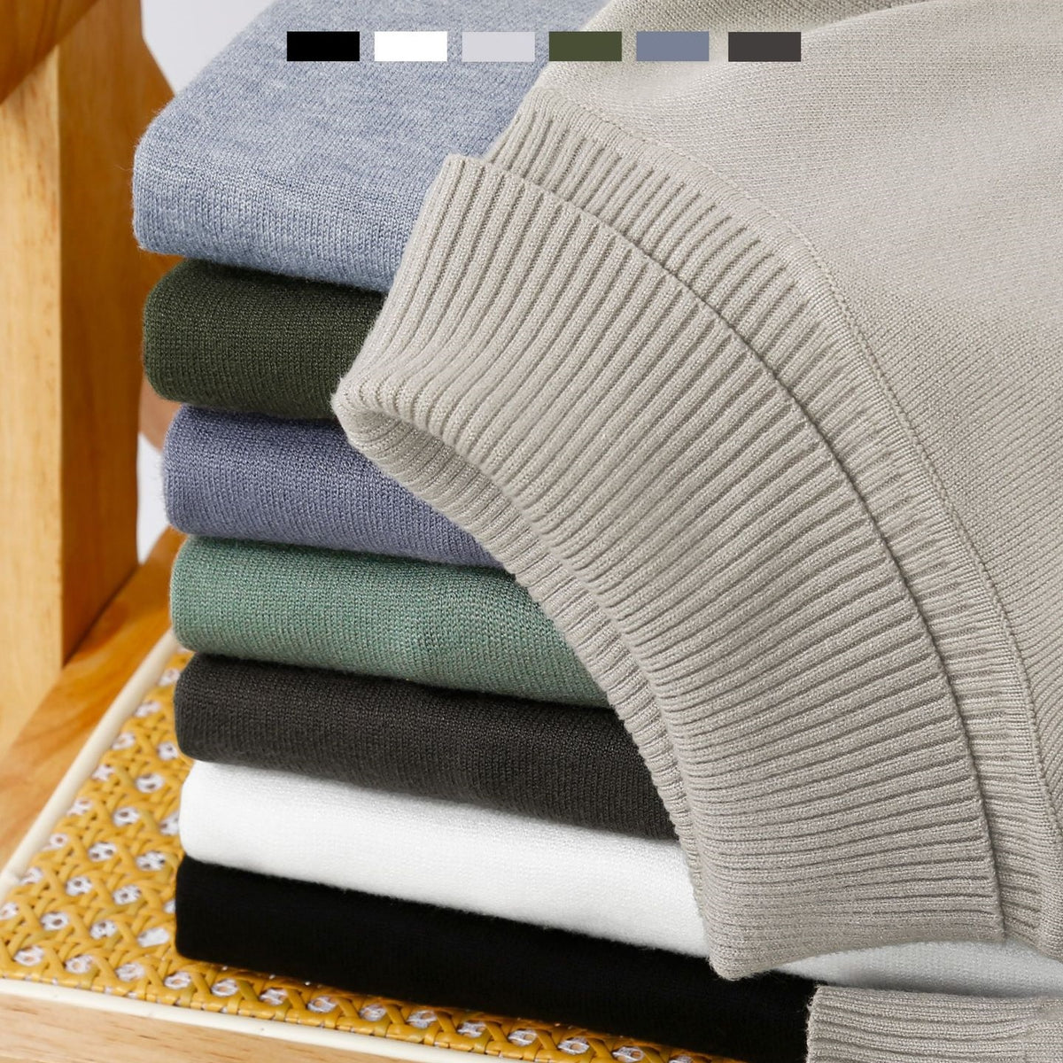 Autumn and Winter Bottoming Sweater Men