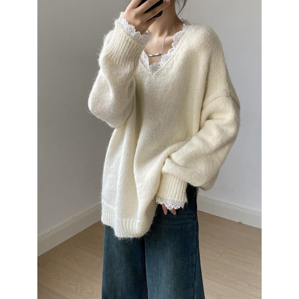 Loose and Stylish New Fashion Casual Knit Sweater