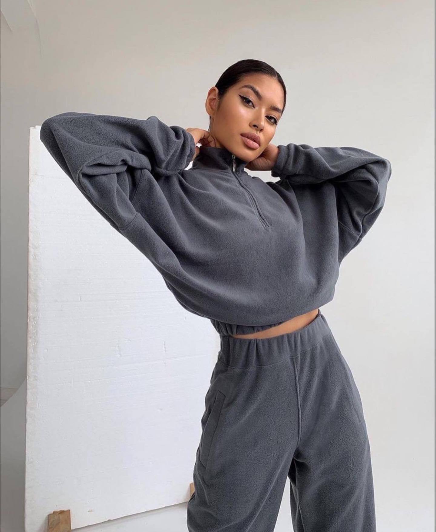 Cozy Fleece High-Collar Pullover Sweatshirt Set