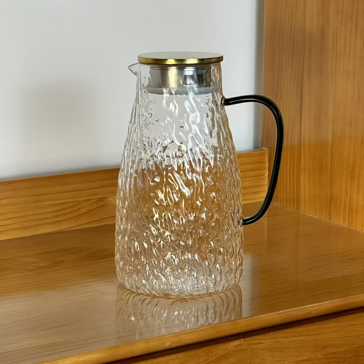 71.71 oz (2 L) Borosilicate Glass Water Jug with Lid, Filter and Wide Yellow Handle