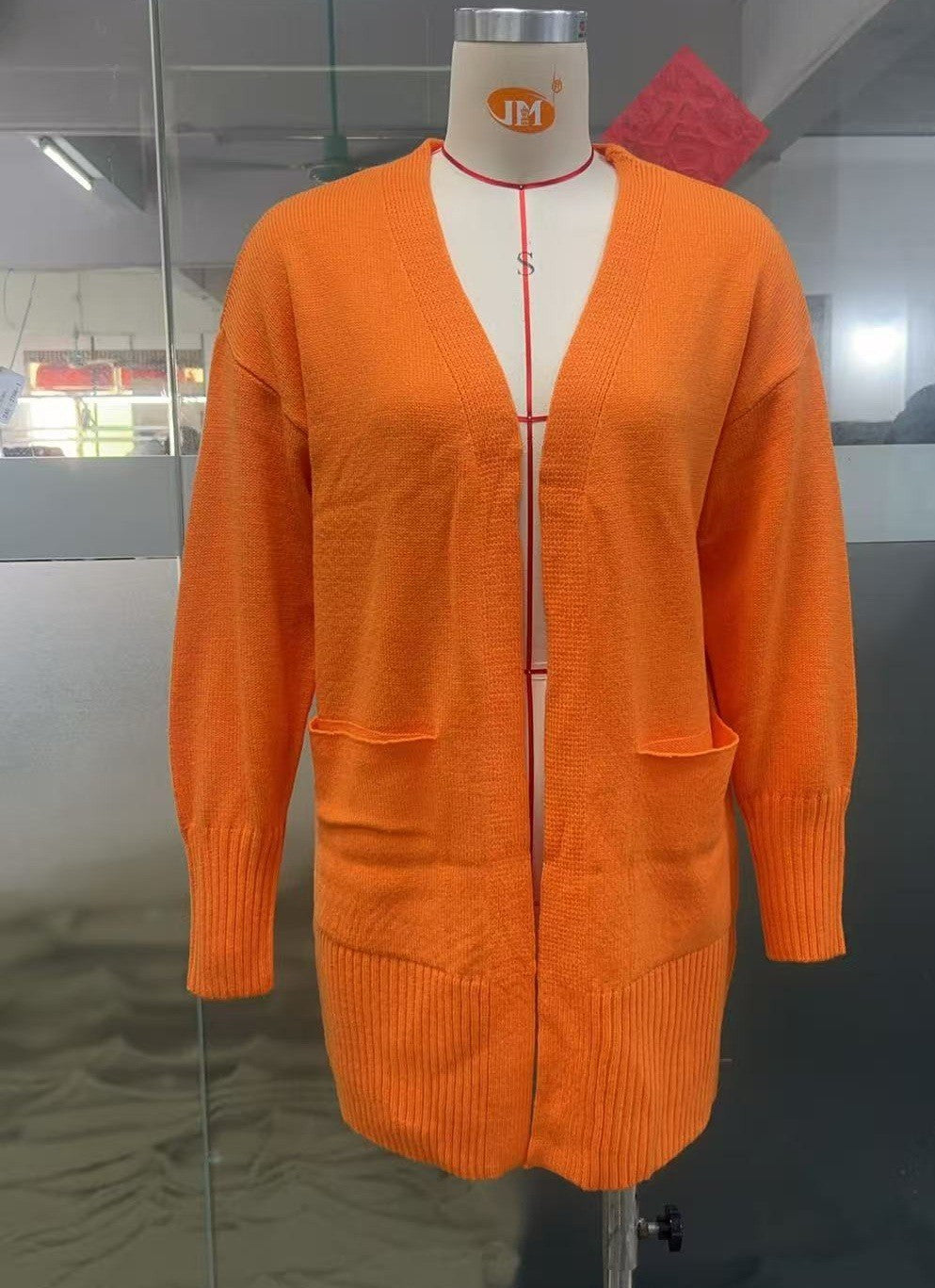 Womens Loose-fit Casual V-neck Sweater