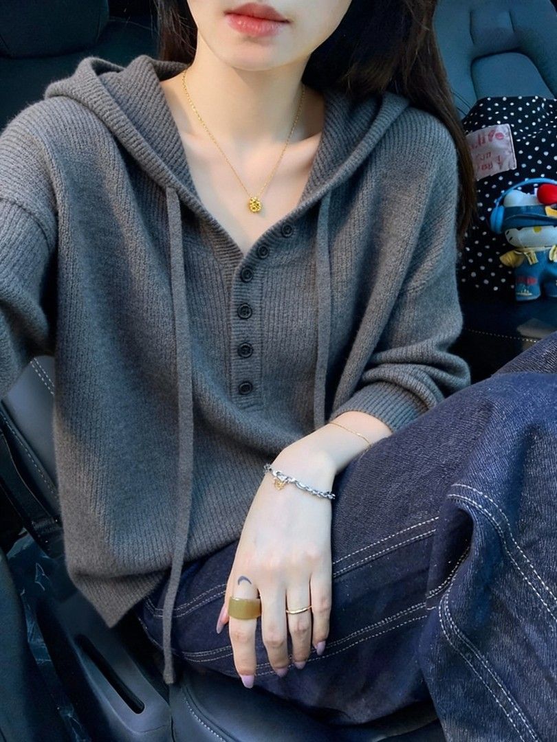 Korean-style Turtleneck Relaxed-fit Pullover Knit