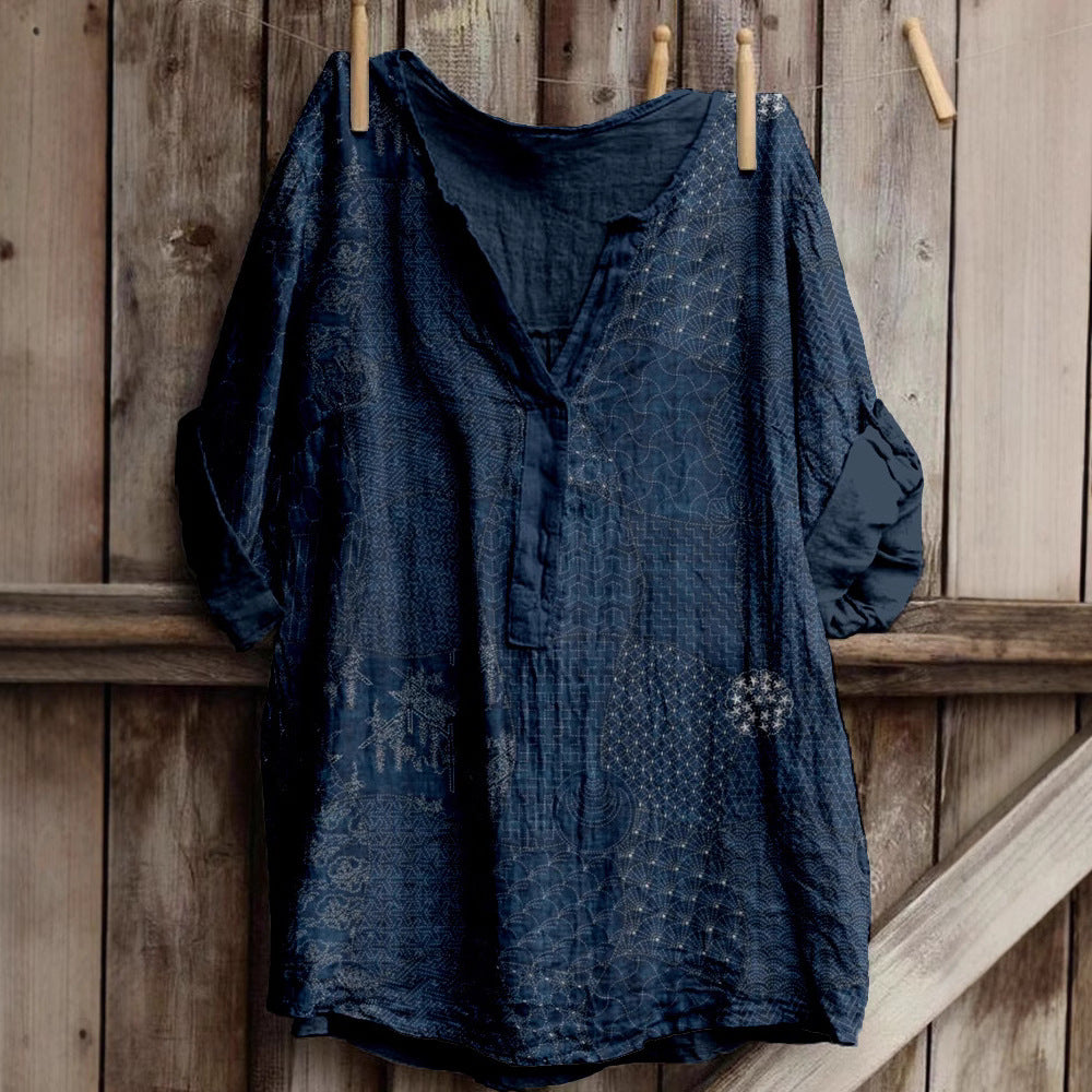Loose-Fit Plus-Size Printed Top – 3D Embossed Navy Blue