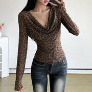 Womens Retro Boat-Neck Cropped Top With Ripped Details And Print