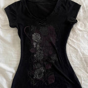 Slim-Fit Printed T-Shirt – Short Sleeve, Fitted Waist, Black