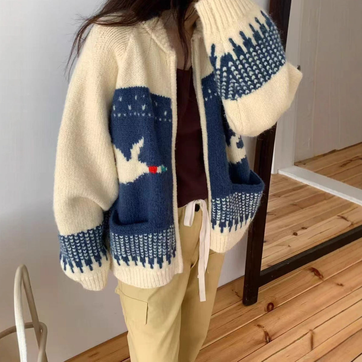 Jacquard Soft and Sticky Long-sleeve Knitted Cardigan Sweater for Women, Slimming