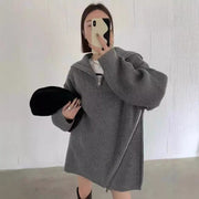 Lazy Wind Relaxed Design Zipper Turtle Neck