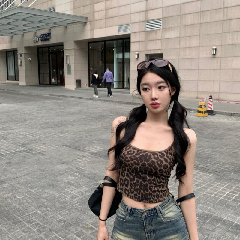 Leopard Print Cropped Camisole – Slim Fit, Open‑Back