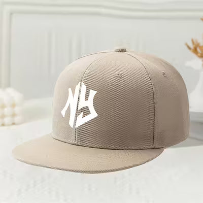 Unisex baseball cap with soft sweat-absorbing fabric and adjustable fit