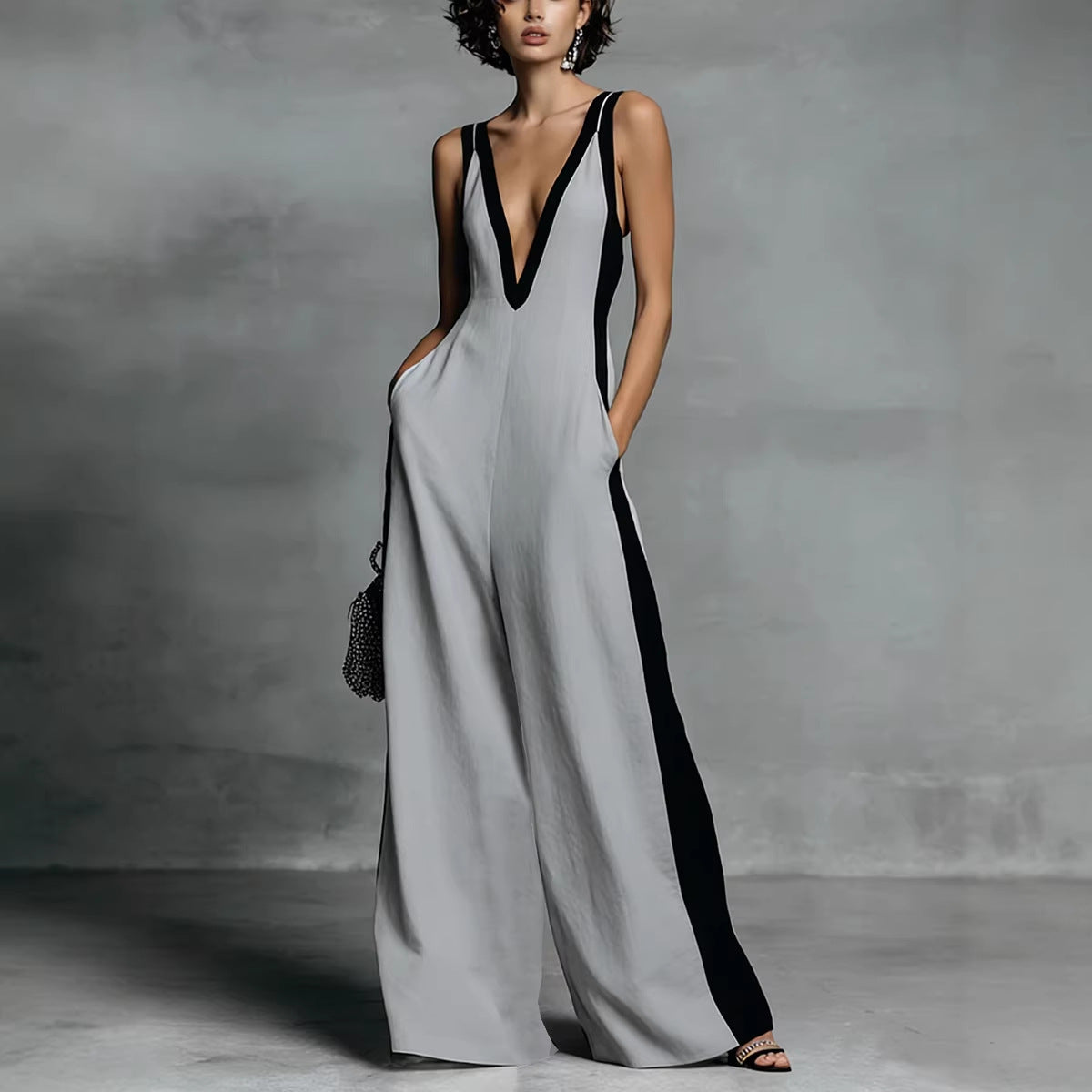 Chic V-Neck Wide-Leg Sleeveless Jumpsuit