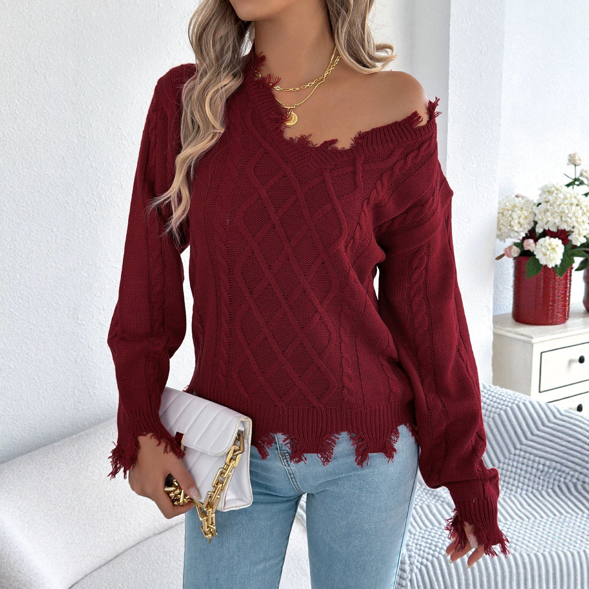 Fashionable Womens V-neck Cable-knit Long-sleeve Sweater