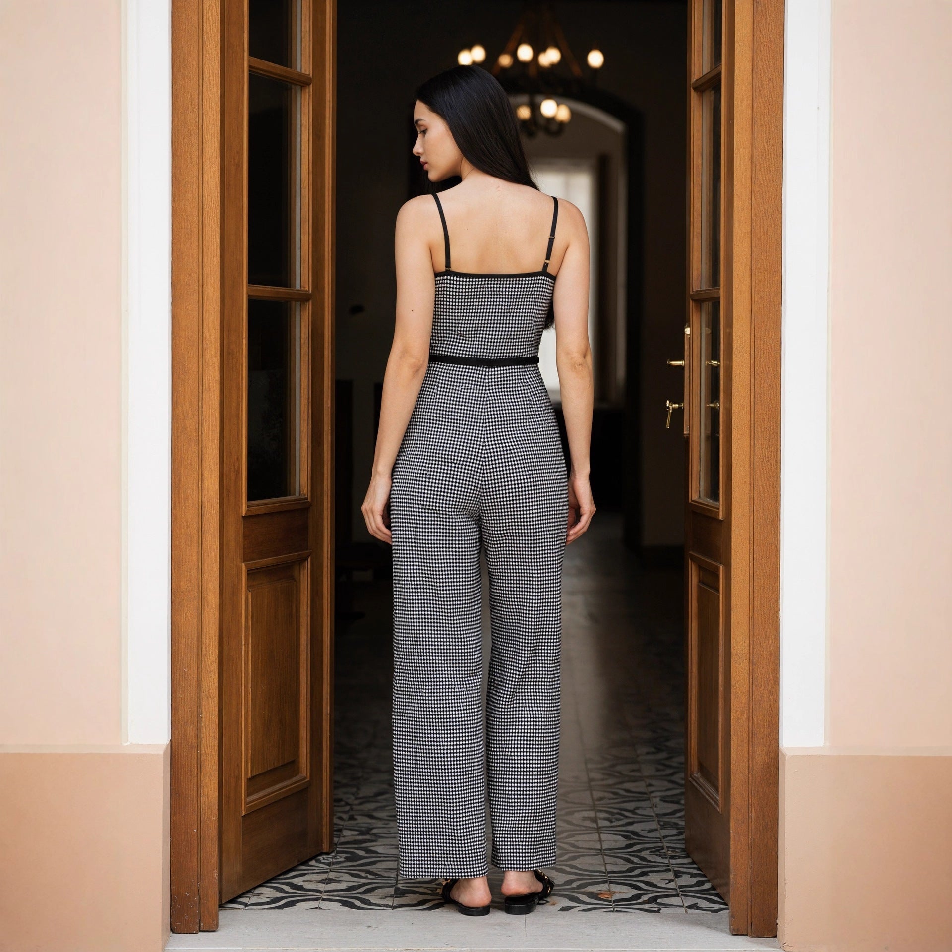 Elegant Contrast Slim-Fit Work Jumpsuit with Side Zipper