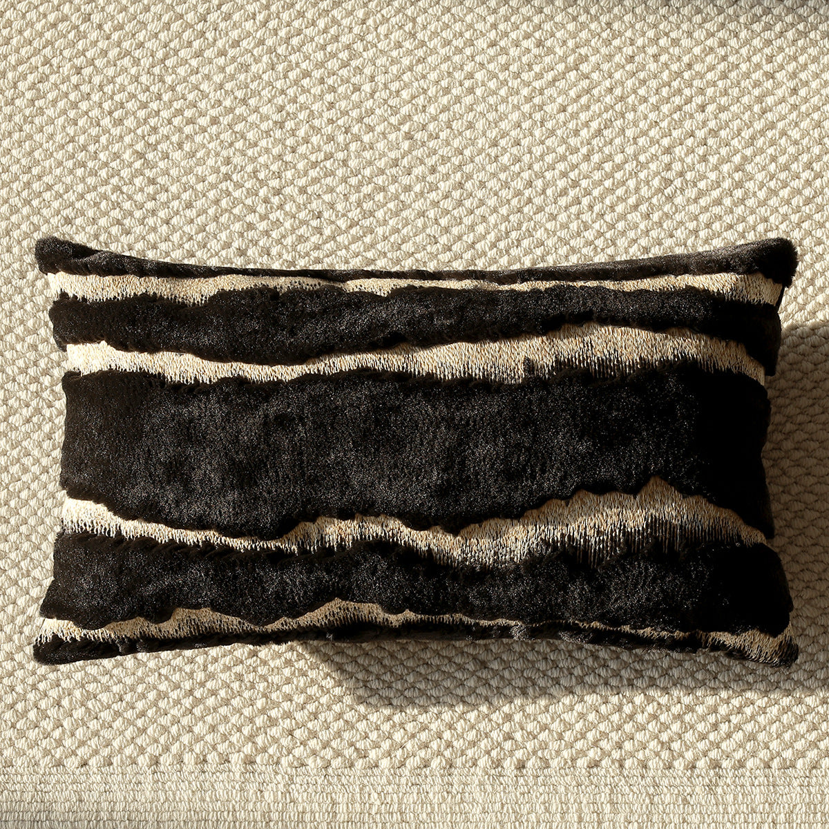 Luxury Embroidered Sofa Pillowcase – Modern Minimalist Style