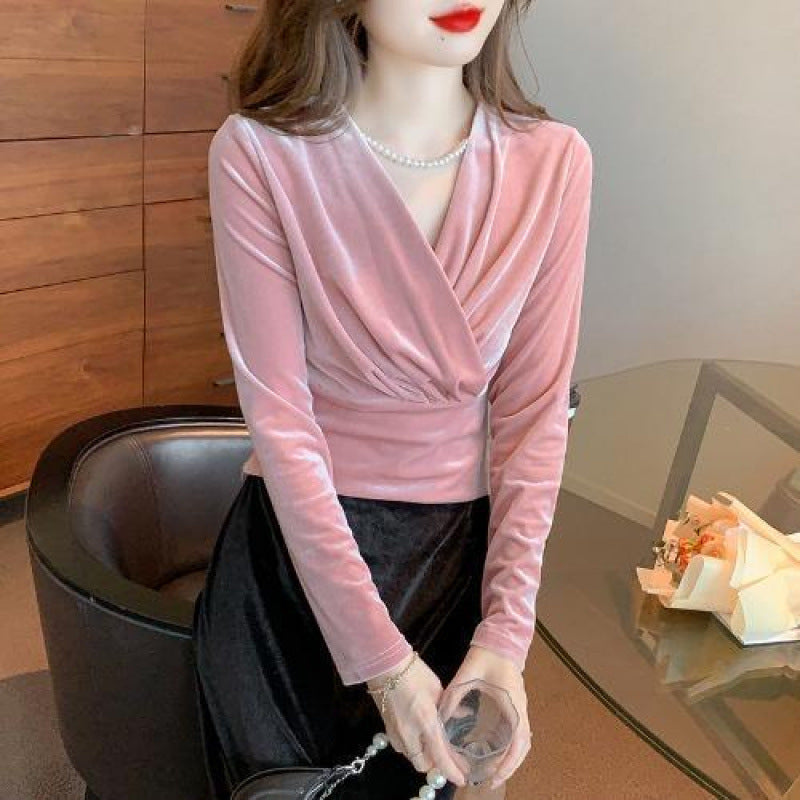 Elegant V‑Neck Puffed‑Sleeve Cropped Top – Slim Fit Velvet