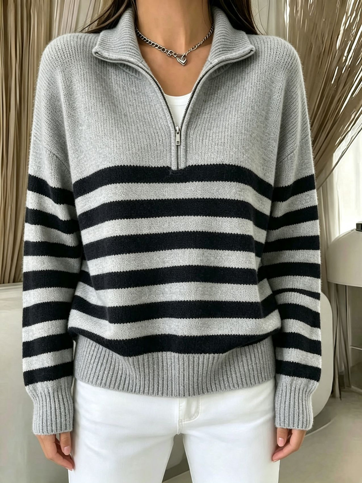 Womens Color-block Sweater with a Half-chain-link Pattern
