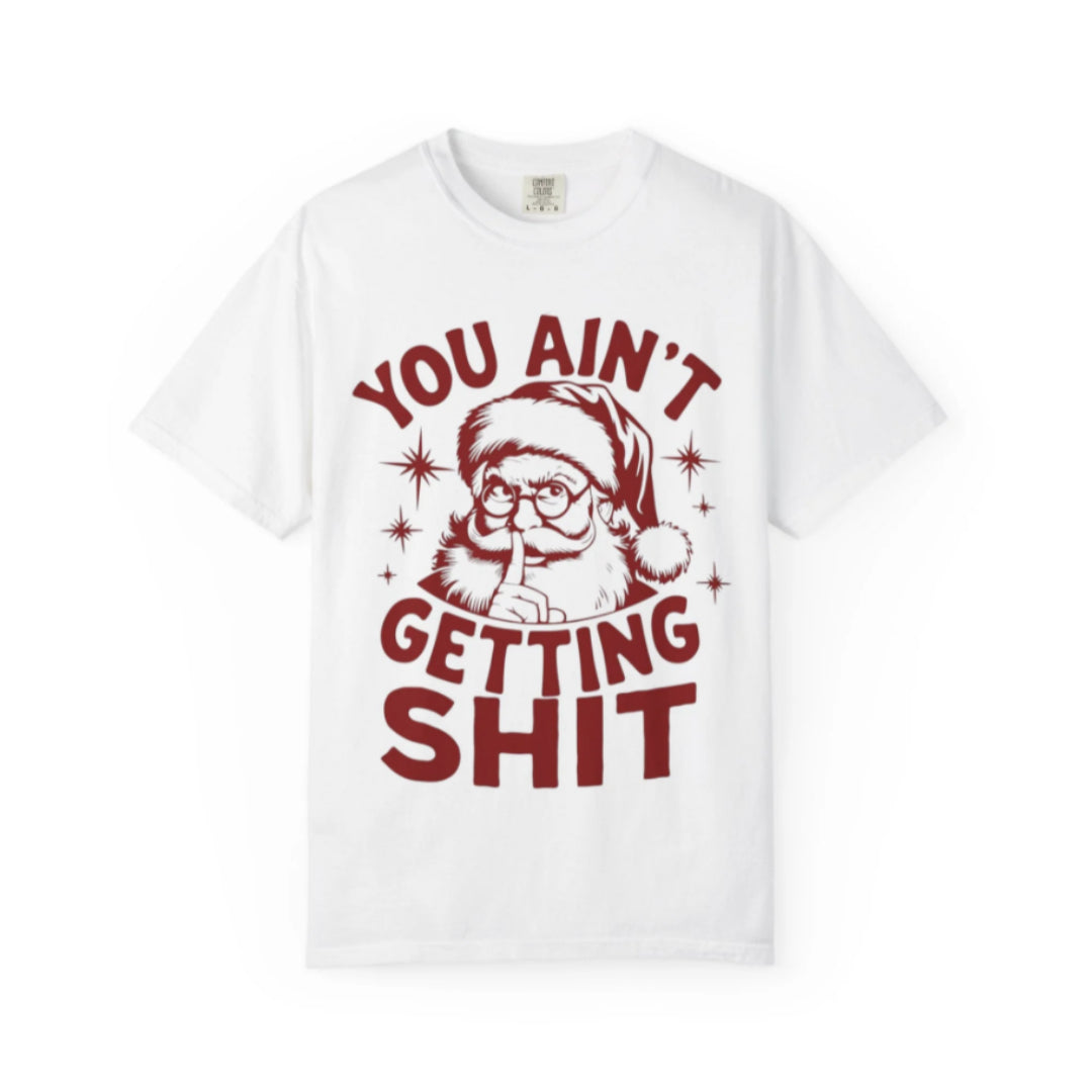Festive White Christmas Print Tee – Cozy Short Sleeve for Women