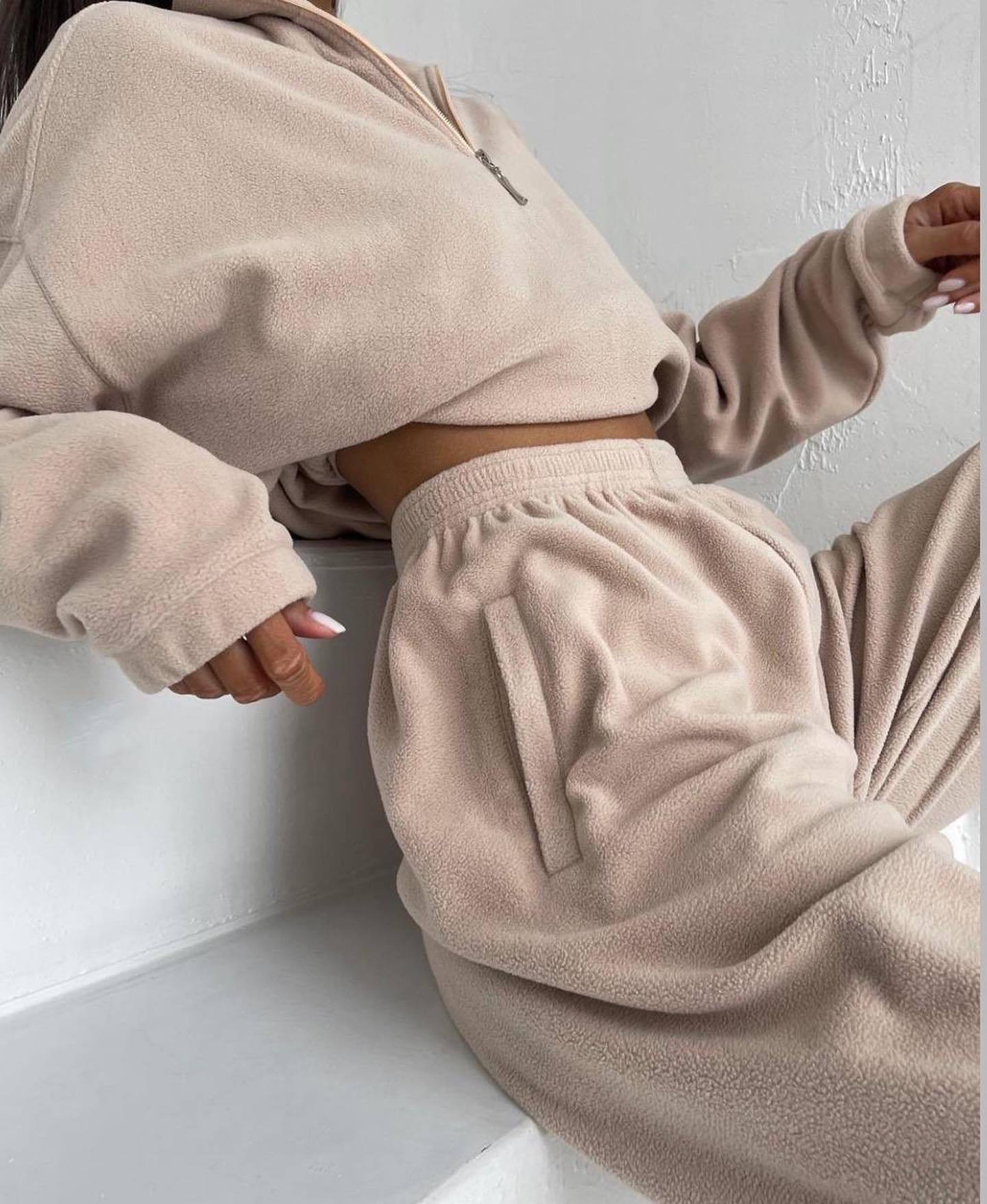 Cozy Fleece High-Collar Pullover Sweatshirt Set