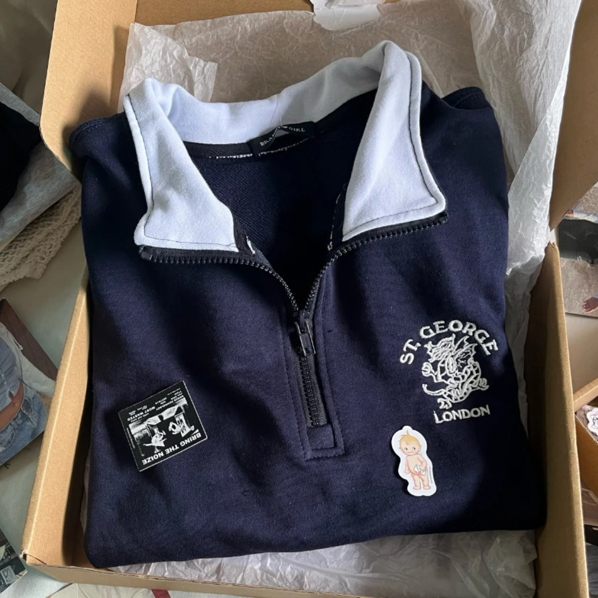 Vintage Embroidered Half-Zip Stand Collar Women's Sweater