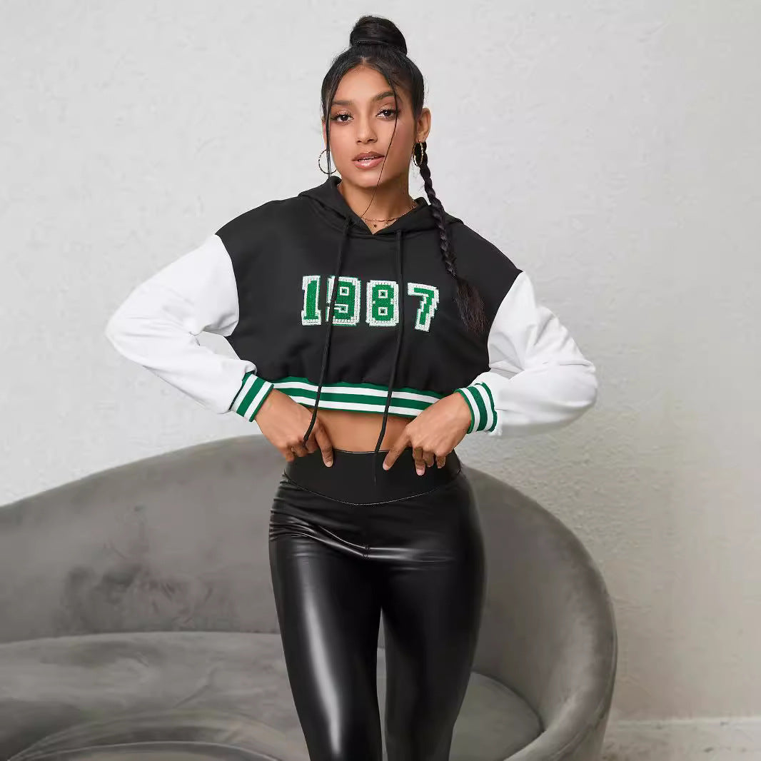 Women's Short Raglan Sleeve Letter Pullover Sweater