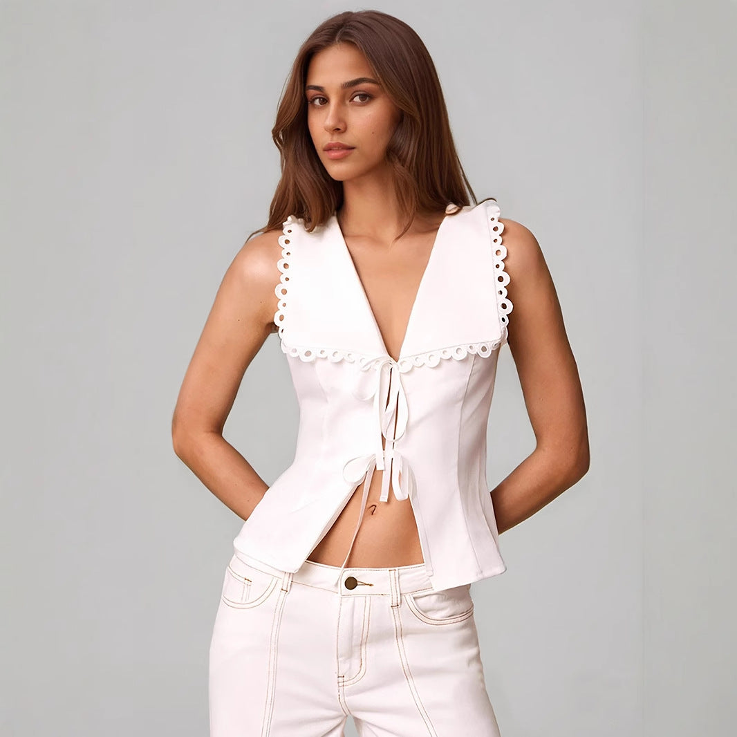 Elegant White Lace‑Trimmed Slim‑Fit Sleeveless Top