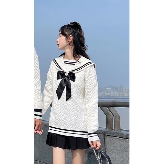 New Japanese-style Color-blocked Round-neck Thick Fairy Sweater in White