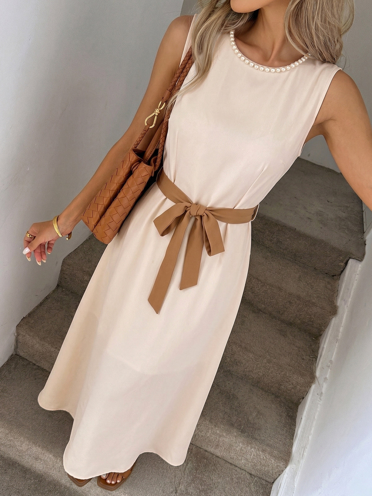 Pearl Neck Sleeveless Self-tie Belt A-line Midi Dress