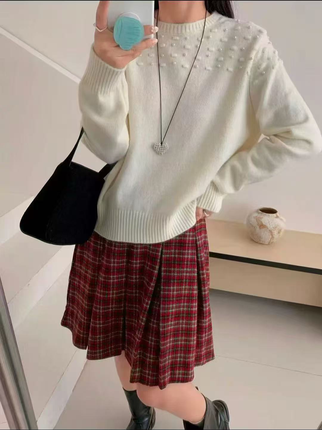 Round Neck Sweater for Women Designer Inspired Niche Base Layer New Spring Autumn Style