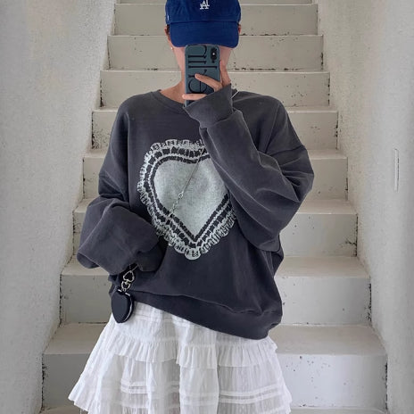 Cozy Heart Print Long Sleeve Crew Neck Sweatshirt