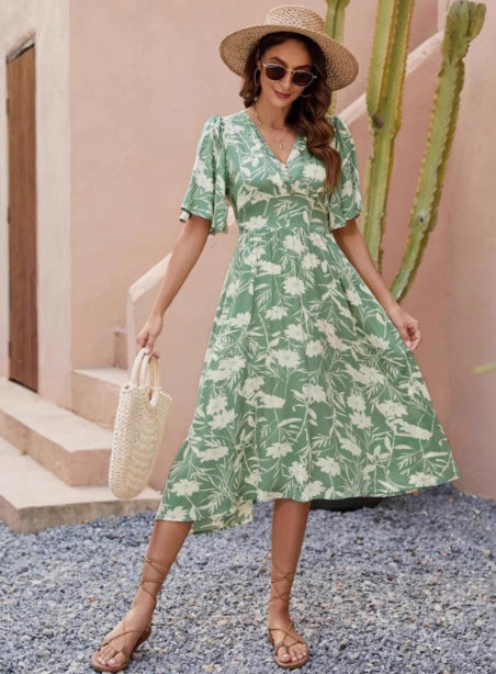 A Midriff-baring Floral Summer-style Long Cotton-silk Short-sleeved…