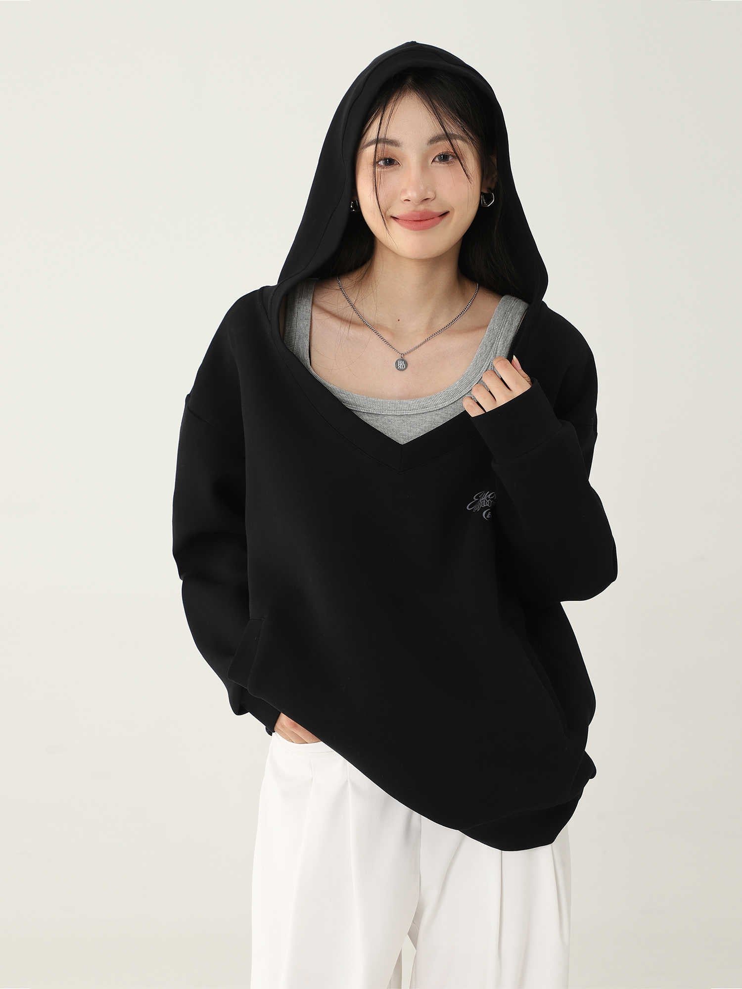 Women's Solid V-Neck Casual Long Sleeve Pullover Hoodie