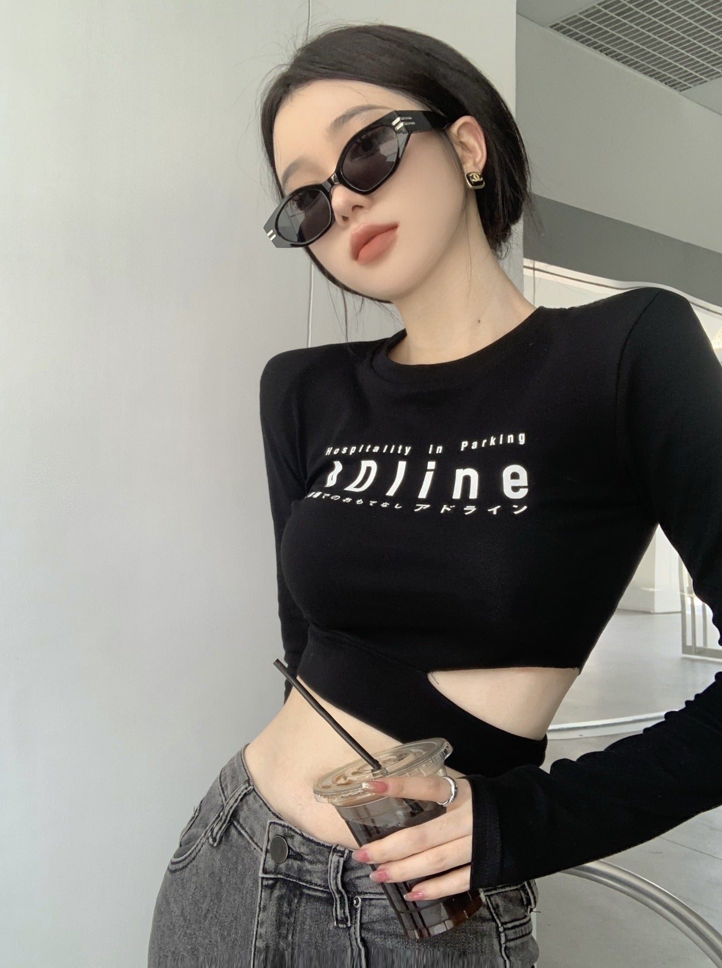 Y2K Letter Print Slim Fit Long-Sleeve Crop Top