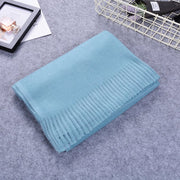 Elegant Cashmere Scarf for Autumn and Winter