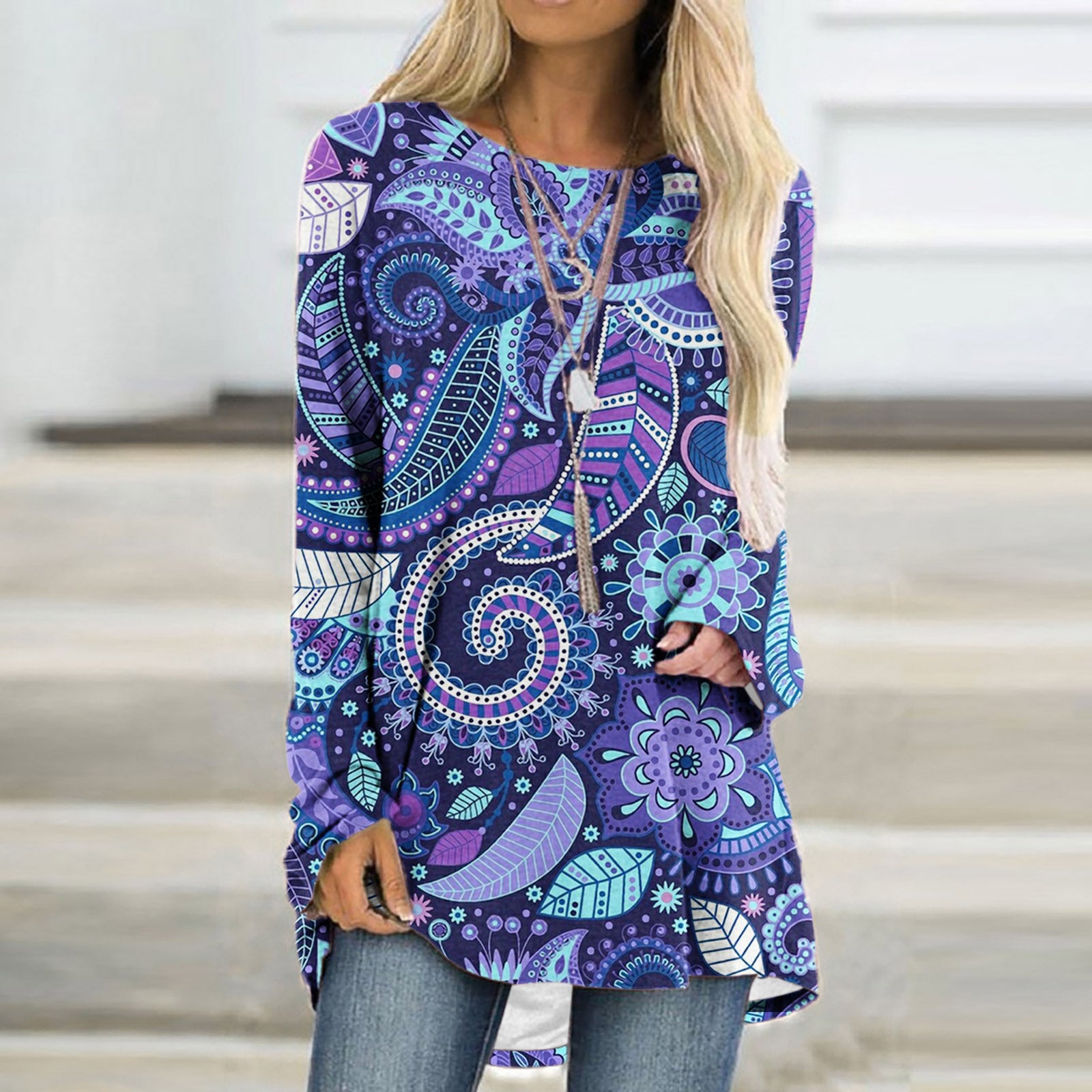 Women's 3D Printed Round Neck Long Sleeve Pullover T-shirt