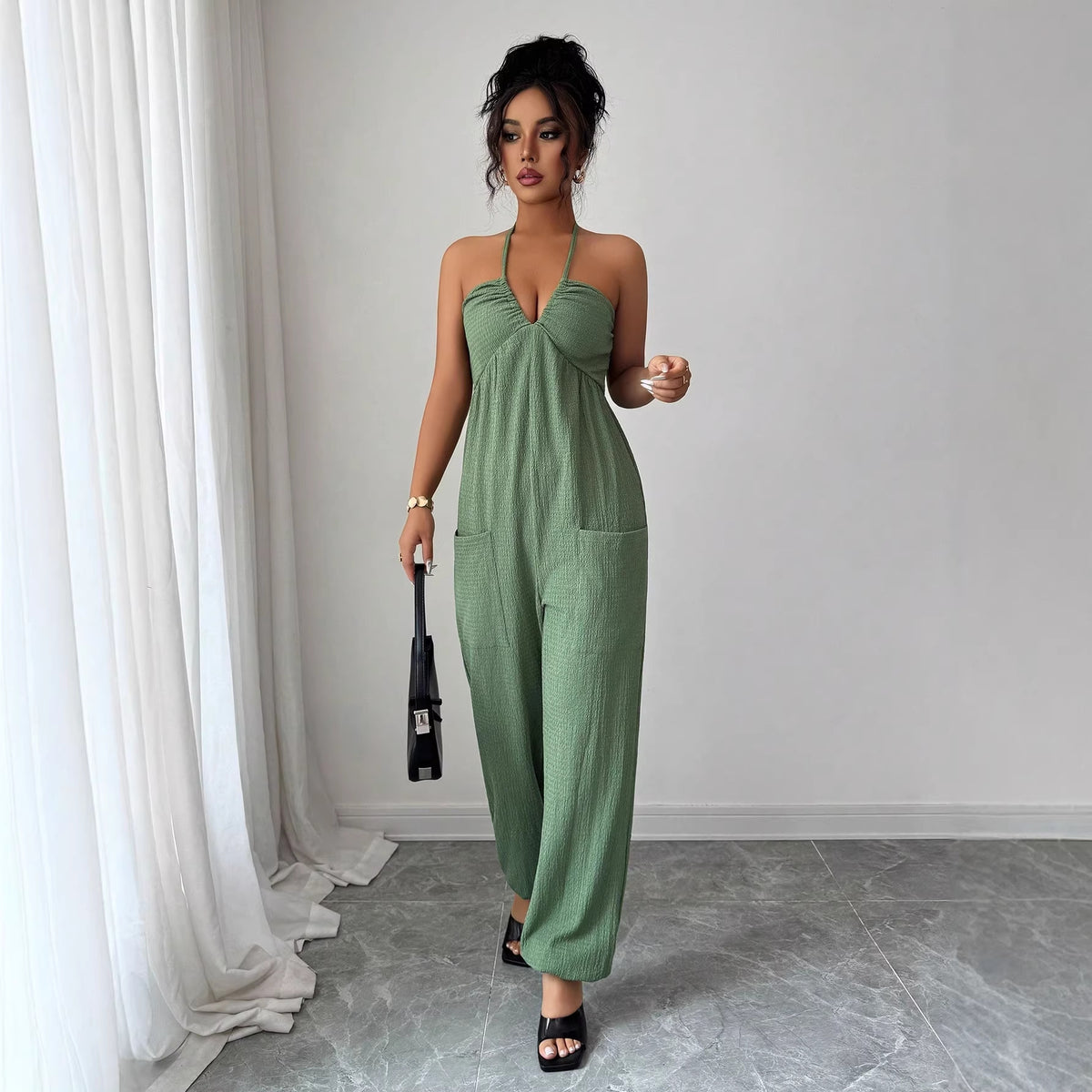 Elegant Deep-V Halter Pleated Jumpsuit with Pockets