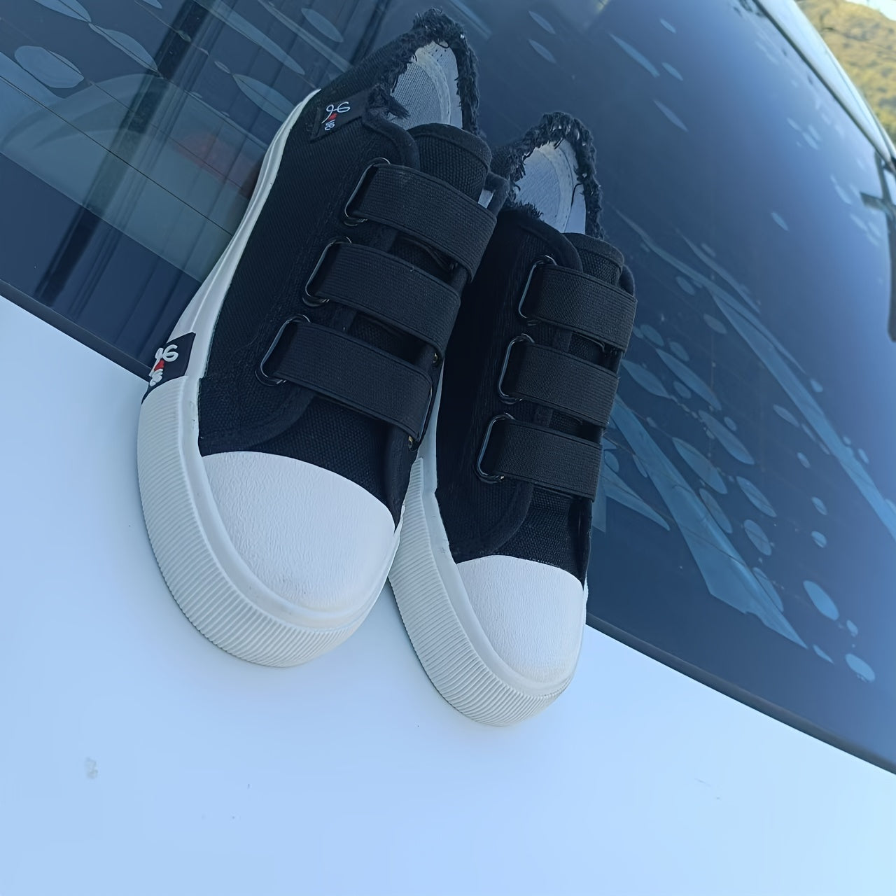 Elastic Band Slip-On Casual Shoes for Women
