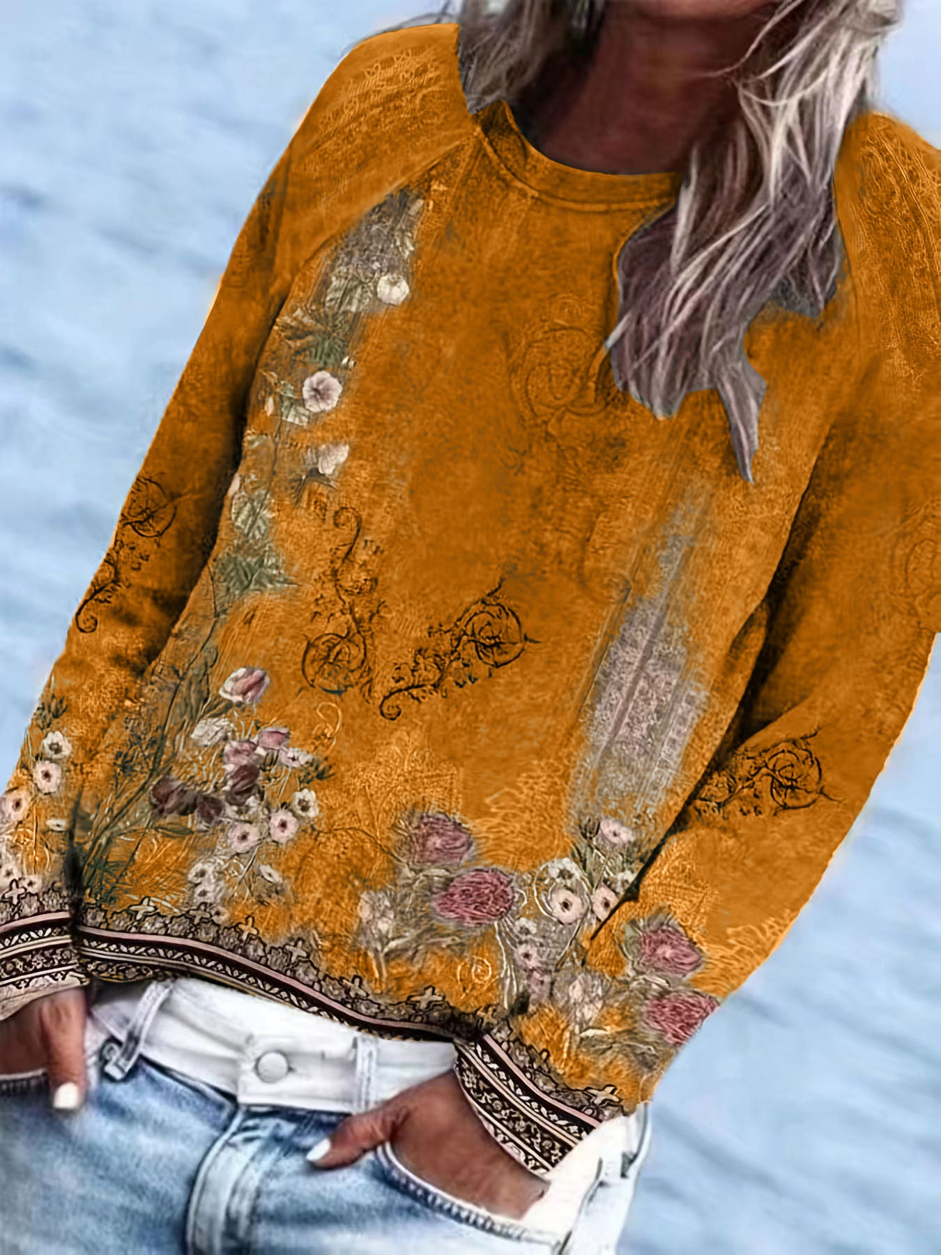 Printed Raglan Sleeve Pullover Sweatshirt