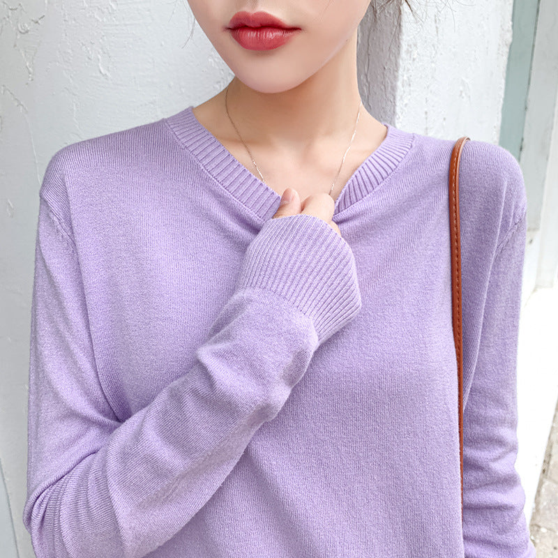 Womens Long-sleeve Knitted Pullover with a Crew Neck Lightweight Sweater Top