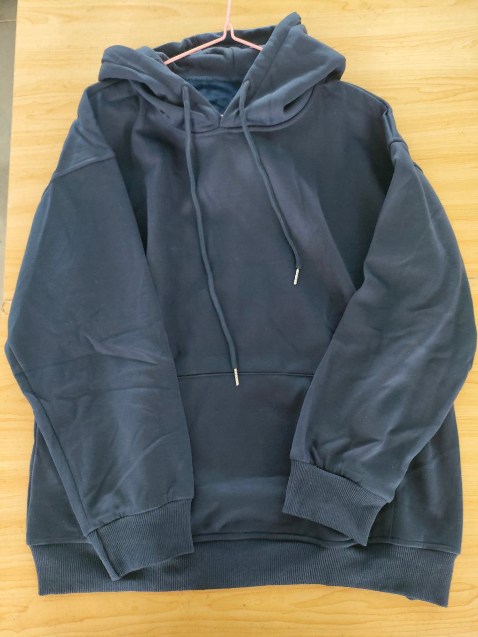 Cozy Fleece Hooded Pullover Winter Sports Sweatshirt