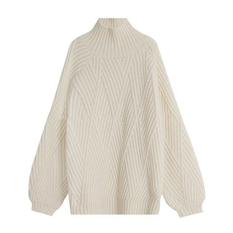Put on the Top and Thicken Sweater to Wear Loose in Winter Outside