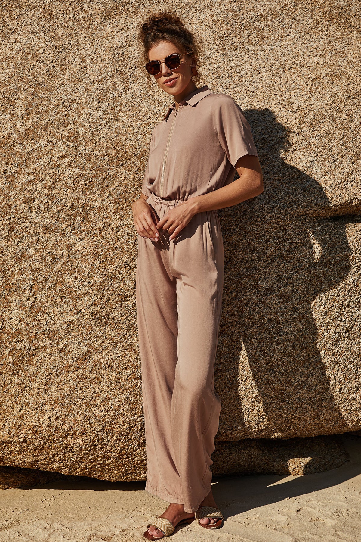 Chic Lapel Zipper Jumpsuit with Five-Quarter Sleeves