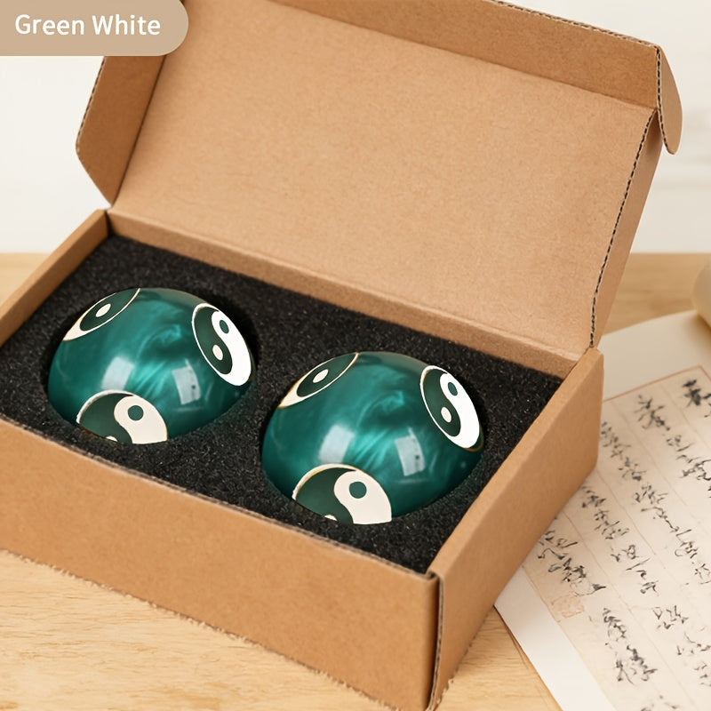Vintage Chinese‑Style Resin Tai Chi Hand Balls – Pair of Yin‑Yang Exercise Balls with Portable Gift Box