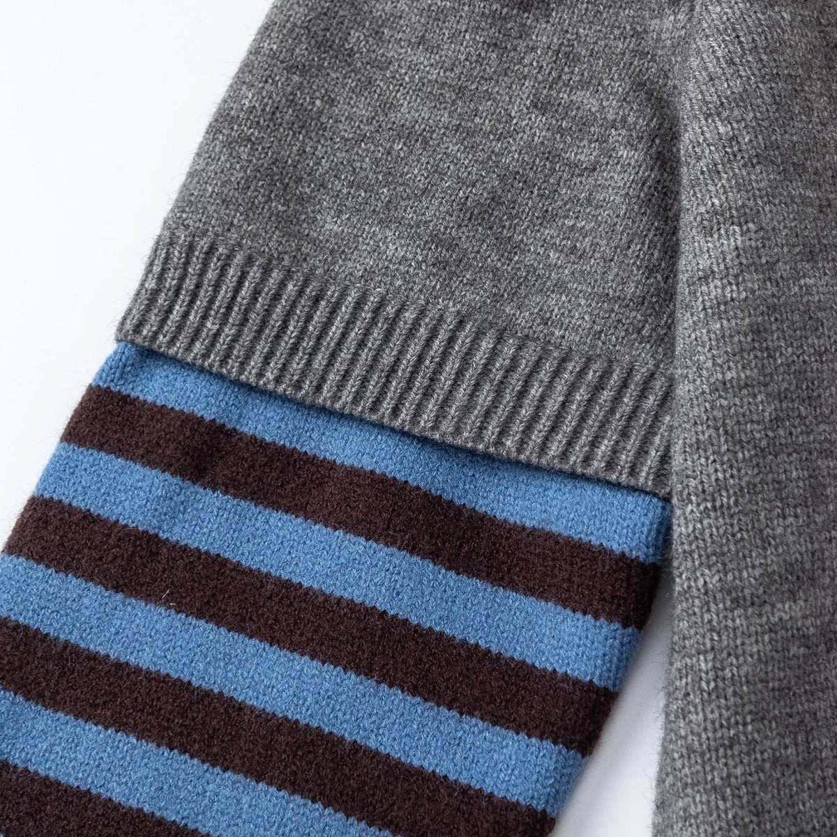 Autumn Dog Jacquard Fake Two-piece Loose Sweater