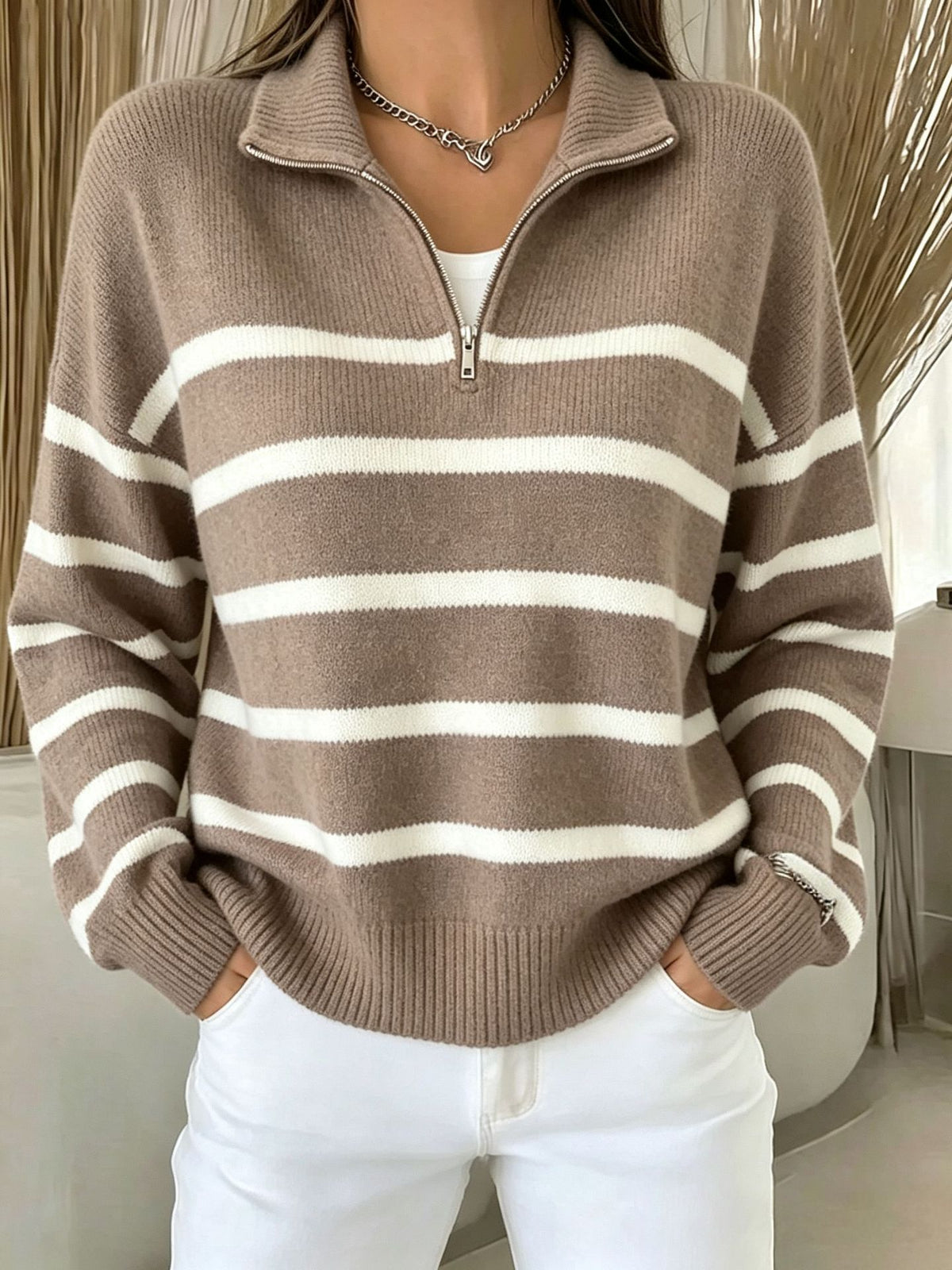 Womens Color-block Sweater with a Half-chain-link Pattern