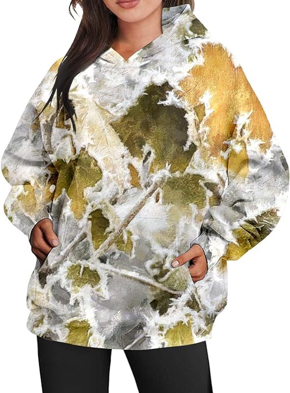 Women's Oversized Maple Leaf Camo Sports Hoodie