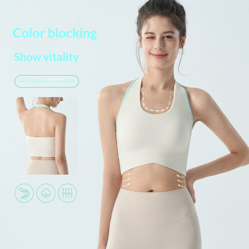 Supportive Yoga Tank with Wide Straps & Chest Pad – Stretch Fit