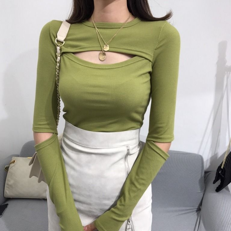 Women's Slim-Fit Cotton V-Neck Long Sleeve Top
